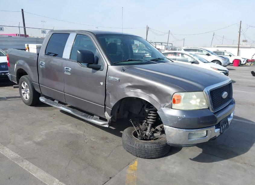 2004 Ford F-150 LARIAT/XLT (VIN 1FTPW12584KA09275) main photo