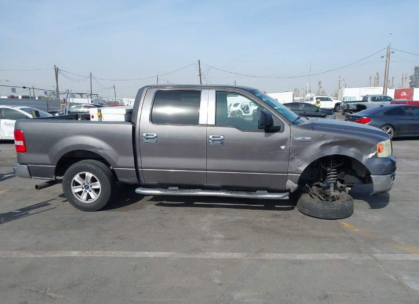 Photo 13 of 2004 Ford F-150 LARIAT/XLT (VIN 1FTPW12584KA09275)