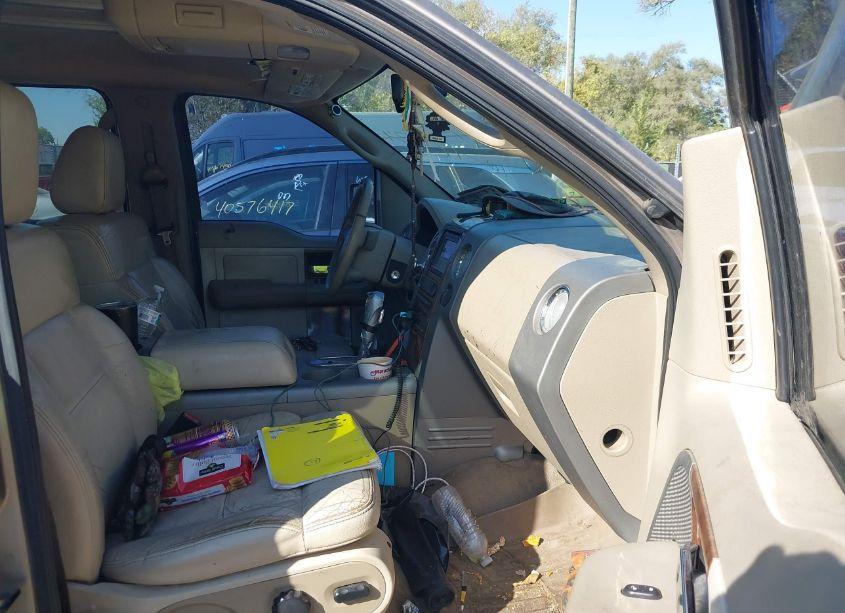 Photo 5 of 2004 Ford F-150 LARIAT/XLT (VIN 1FTPW12584KB92449)