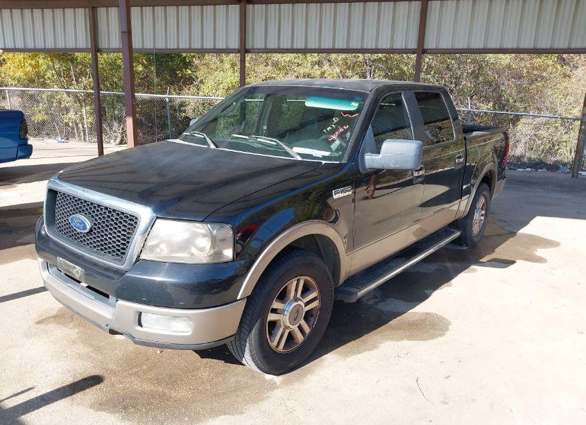 Photo 2 of 2005 Ford F-150 LARIAT/XLT (VIN 1FTPW12585KC66325)