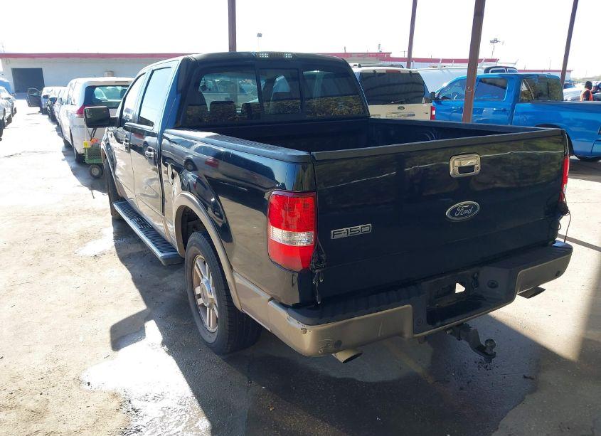 Photo 3 of 2005 Ford F-150 LARIAT/XLT (VIN 1FTPW12585KC66325)