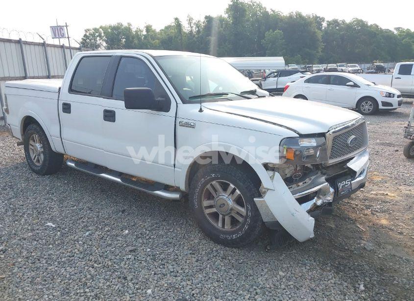 2005 Ford F-150 LARIAT/XLT (VIN 1FTPW12585KD49107) main photo