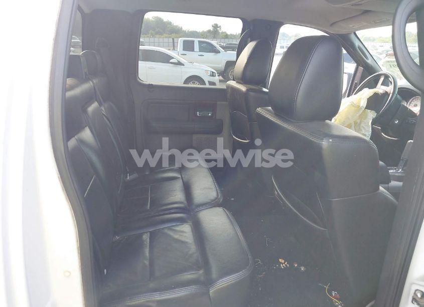 Photo 8 of 2005 Ford F-150 LARIAT/XLT (VIN 1FTPW12585KD49107)