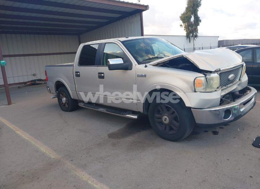 2006 Ford F-150 LARIAT/XLT (VIN 1FTPW12586FB18962) main photo
