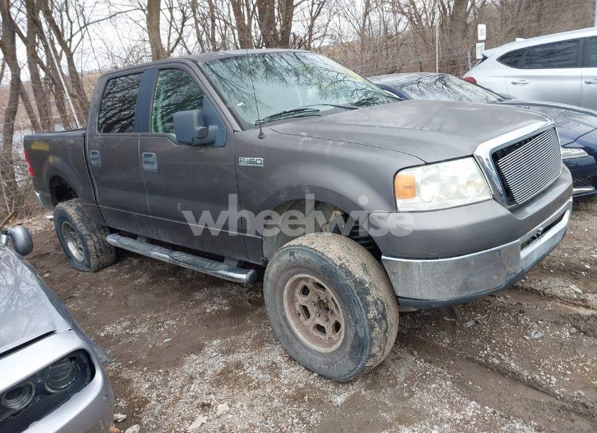 2006 Ford F-150 LARIAT/XLT (VIN 1FTPW12586KA82956) main photo