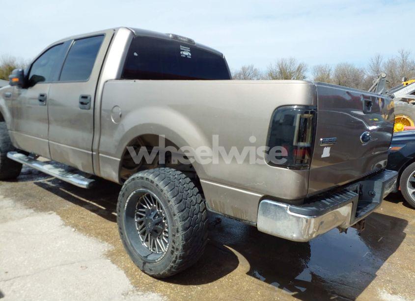 Photo 3 of 2005 Ford F-150 LARIAT/XLT (VIN 1FTPW12595FA06198)