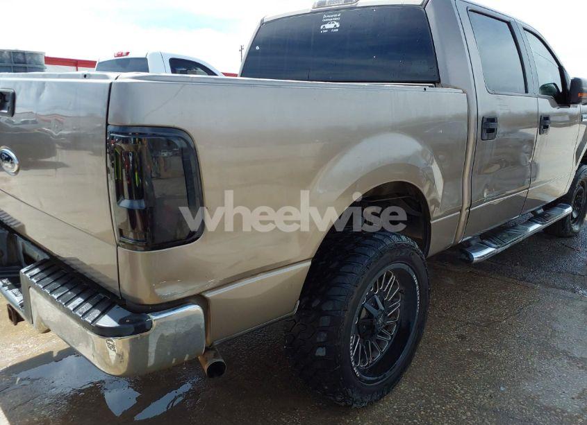 Photo 4 of 2005 Ford F-150 LARIAT/XLT (VIN 1FTPW12595FA06198)