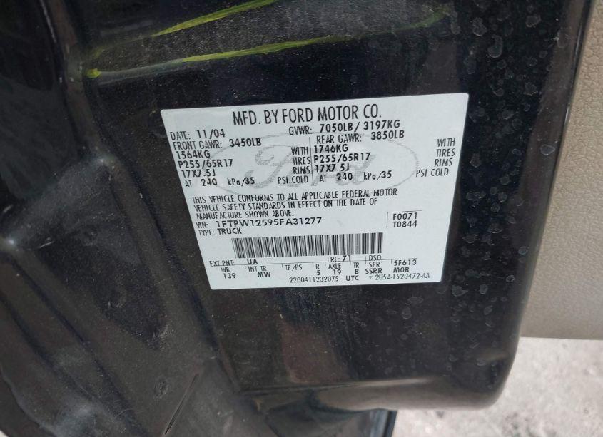 Photo 9 of 2005 Ford F-150 LARIAT/XLT (VIN 1FTPW12595FA31277)