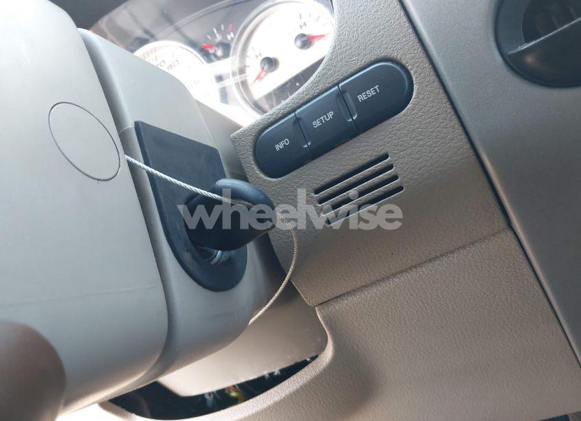 Photo 11 of 2005 Ford F-150 LARIAT/XLT (VIN 1FTPW12595FB43853)