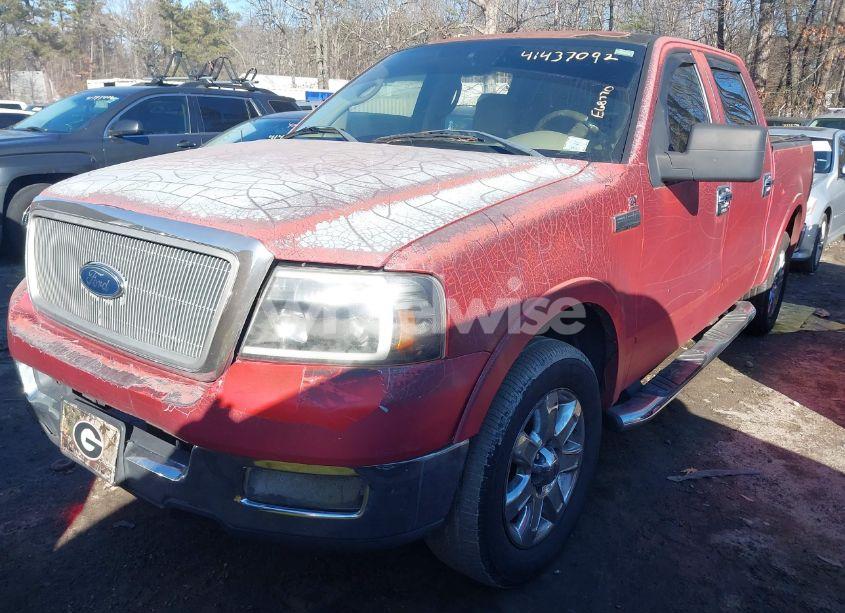 Photo 2 of 2005 Ford F-150 LARIAT/XLT (VIN 1FTPW12595KE68770)