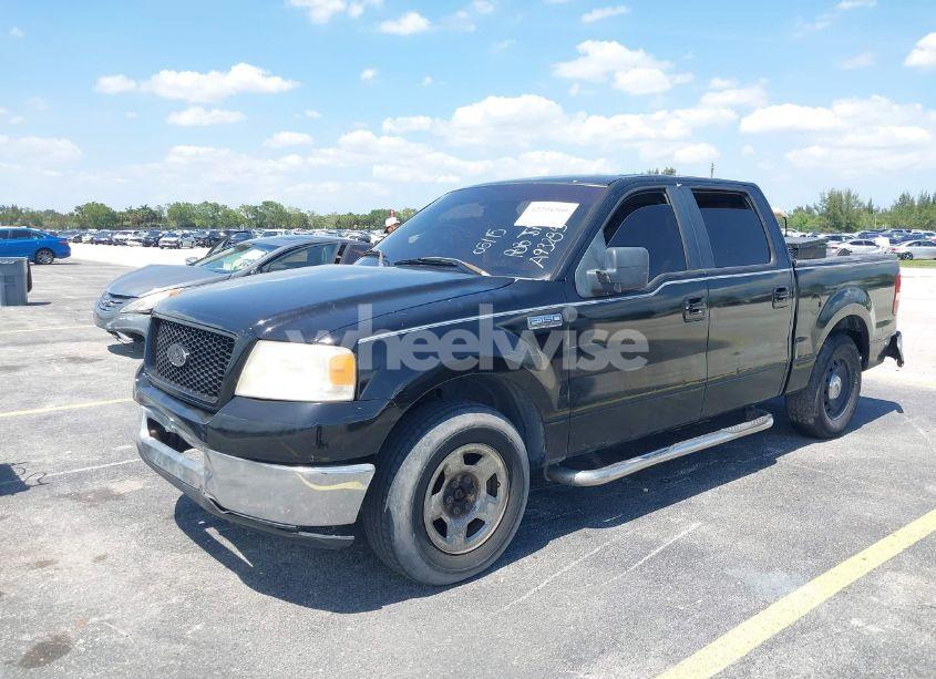Photo 2 of 2006 Ford F-150 LARIAT/XLT (VIN 1FTPW12596KA93285)