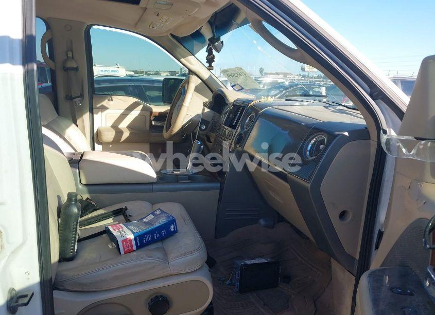 Photo 5 of 2004 Ford F-150 LARIAT/XLT (VIN 1FTPW125X4KD92815)