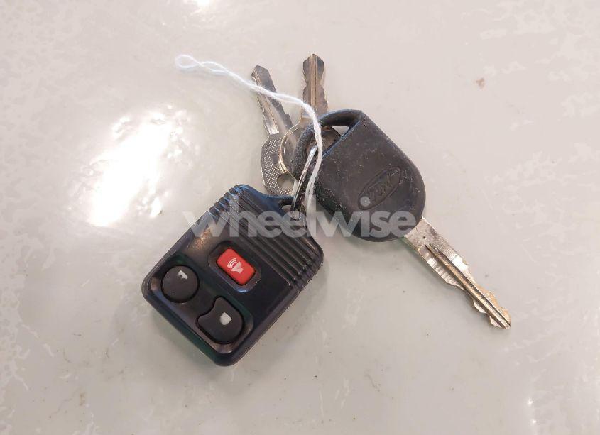 Photo 11 of 2005 Ford F-150 LARIAT/XLT (VIN 1FTPW125X5FB33882)