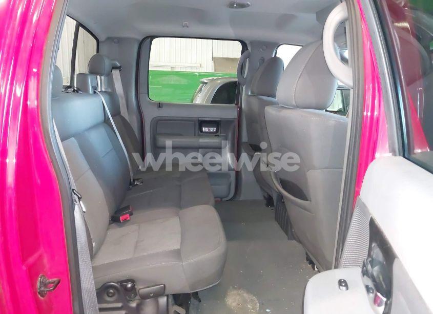 Photo 8 of 2005 Ford F-150 LARIAT/XLT (VIN 1FTPW125X5FB33882)