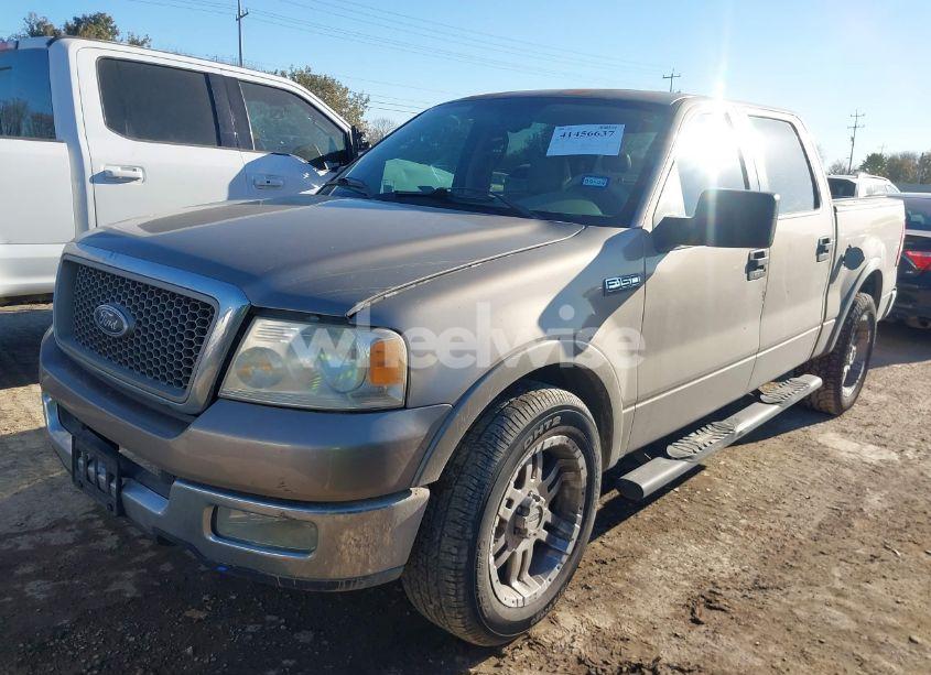Photo 2 of 2005 Ford F-150 LARIAT/XLT (VIN 1FTPW125X5KB59664)