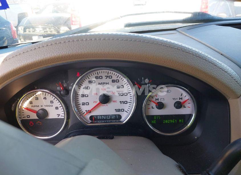 Photo 7 of 2005 Ford F-150 LARIAT/XLT (VIN 1FTPW125X5KB59664)