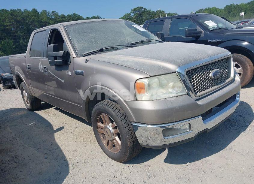 2005 Ford F-150 LARIAT/XLT (VIN 1FTPW125X5KD57371) main photo