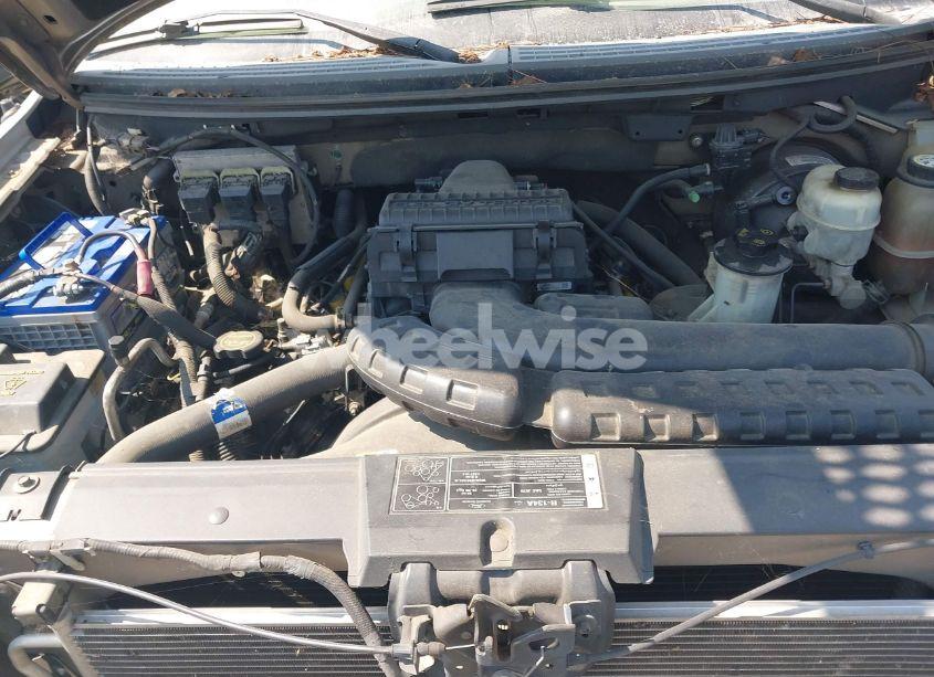 Photo 10 of 2005 Ford F-150 LARIAT/XLT (VIN 1FTPW125X5KD57371)