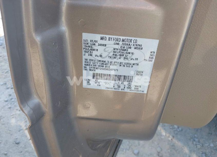 Photo 9 of 2005 Ford F-150 LARIAT/XLT (VIN 1FTPW125X5KD57371)