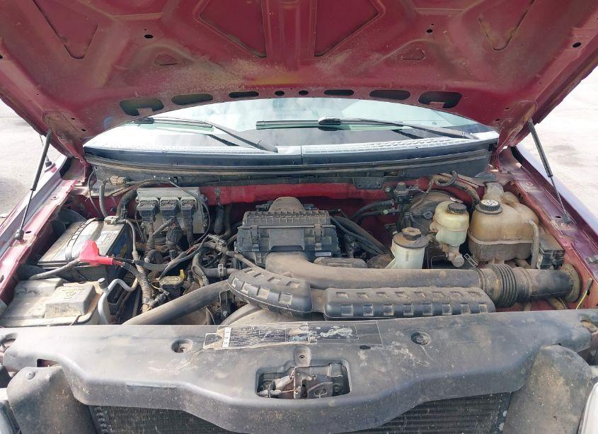 Photo 10 of 2005 Ford F-150 LARIAT/XLT (VIN 1FTPW125X5KD79371)