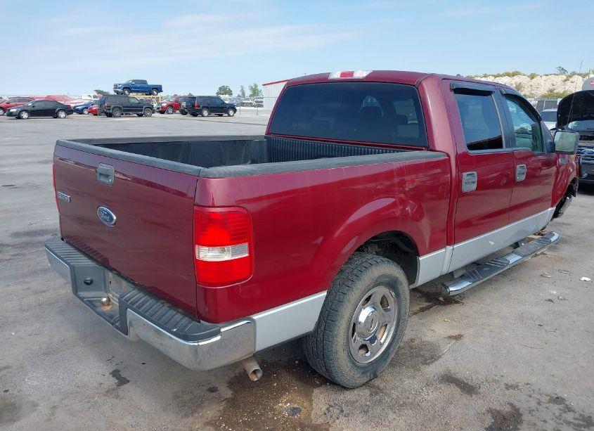 Photo 4 of 2005 Ford F-150 LARIAT/XLT (VIN 1FTPW125X5KD79371)
