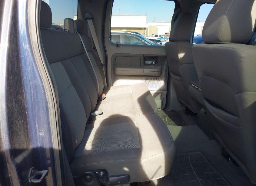 Photo 8 of 2005 Ford F-150 LARIAT/XLT (VIN 1FTPW125X5KE77851)