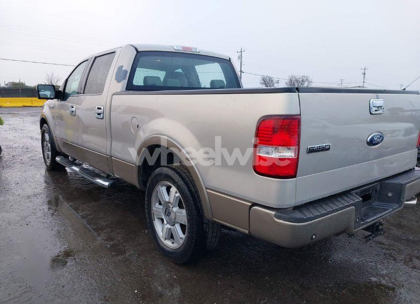 Photo 3 of 2006 Ford F-150 LARIAT/XLT (VIN 1FTPW125X6KD92834)