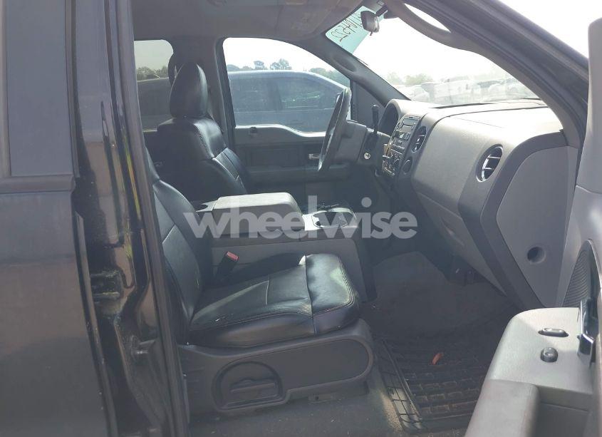 Photo 5 of 2006 Ford F-150 LARIAT/XLT (VIN 1FTPW12V06FB34895)