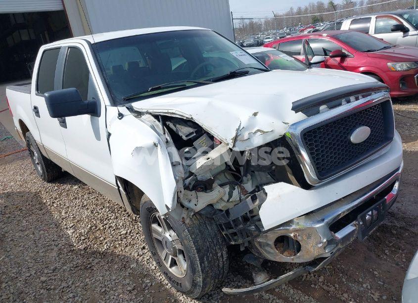 2007 Ford F-150 LARIAT/XLT (VIN 1FTPW12V07FB05916) main photo