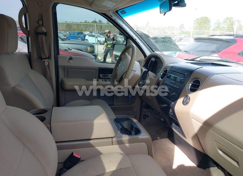 Photo 5 of 2007 Ford F-150 LARIAT/XLT (VIN 1FTPW12V07FB05916)