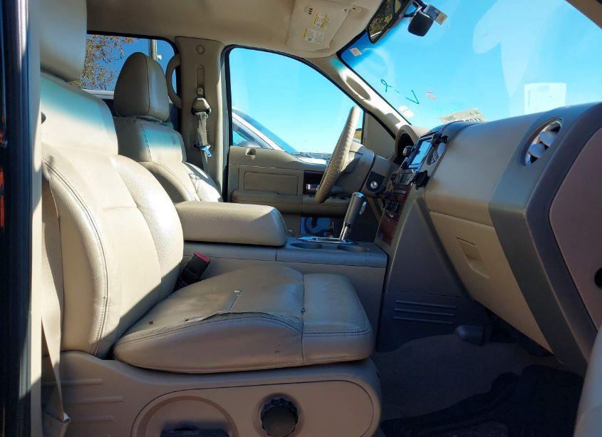 Photo 5 of 2007 Ford F-150 LARIAT/XLT (VIN 1FTPW12V07KC12262)