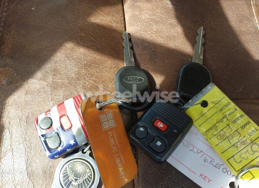 Photo 11 of 2006 Ford F-150 LARIAT/XLT (VIN 1FTPW12V16KE00237)