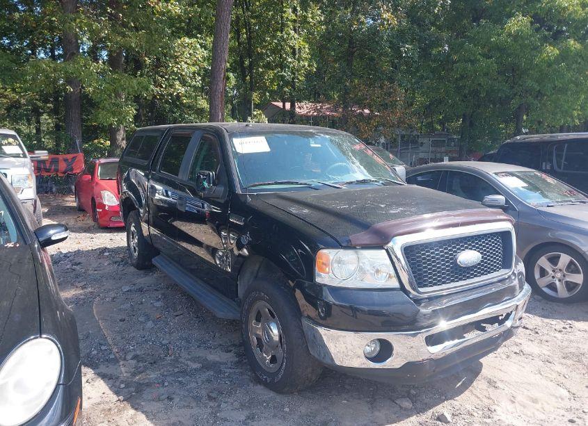 2007 Ford F-150 LARIAT/XLT (VIN 1FTPW12V17FA17571) main photo