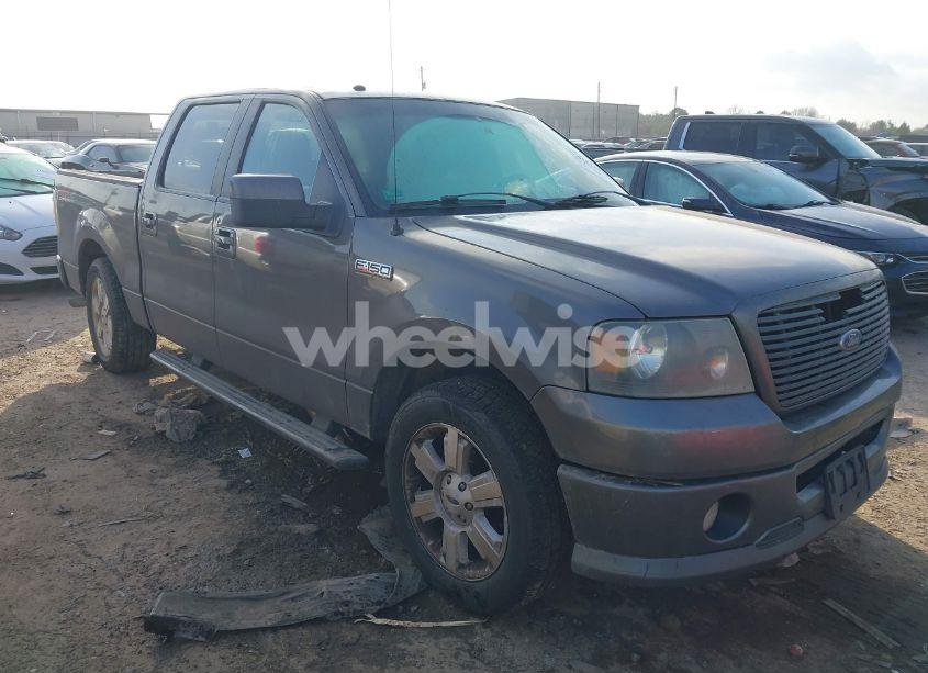 2007 Ford F-150 LARIAT/XLT (VIN 1FTPW12V27KC54948) main photo