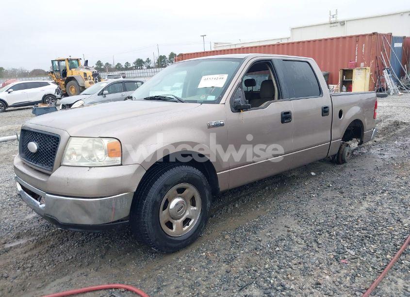 Photo 2 of 2006 Ford F-150 LARIAT/XLT (VIN 1FTPW12V36KD97521)