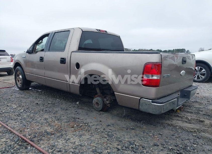 Photo 3 of 2006 Ford F-150 LARIAT/XLT (VIN 1FTPW12V36KD97521)