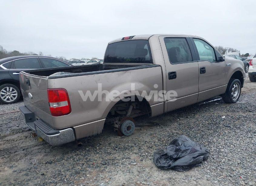 Photo 4 of 2006 Ford F-150 LARIAT/XLT (VIN 1FTPW12V36KD97521)