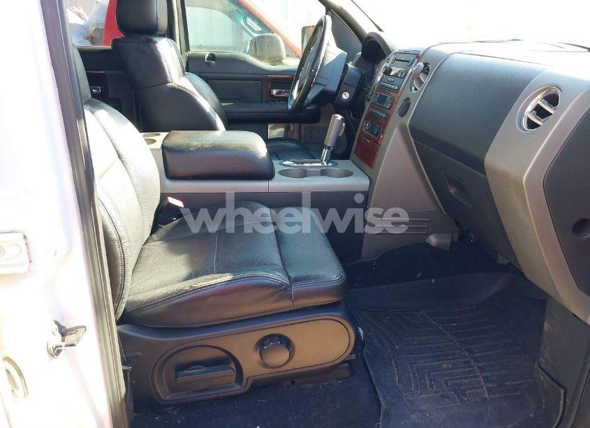 Photo 5 of 2007 Ford F-150 LARIAT/XLT (VIN 1FTPW12V37KC58507)