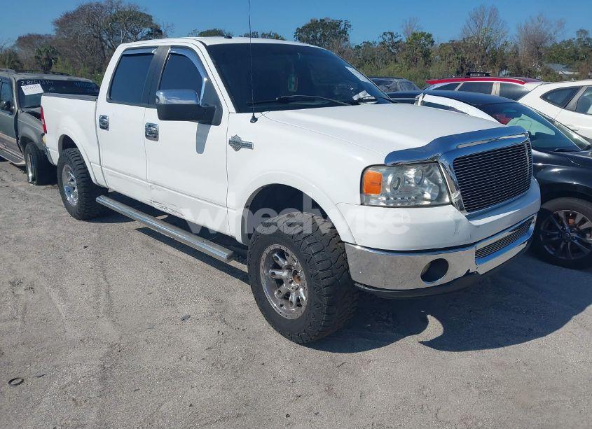2006 Ford F-150 LARIAT/XLT (VIN 1FTPW12V46FB24337) main photo
