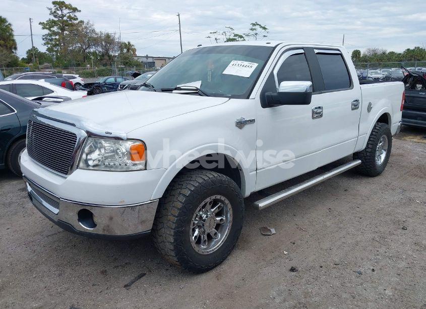 Photo 2 of 2006 Ford F-150 LARIAT/XLT (VIN 1FTPW12V46FB24337)