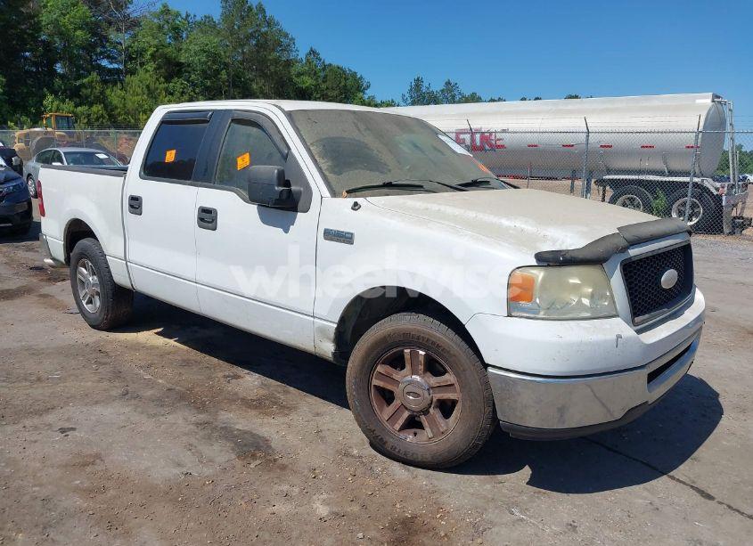 2006 Ford F-150 LARIAT/XLT (VIN 1FTPW12V46KC64878) main photo