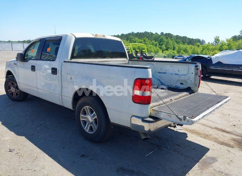 Photo 3 of 2006 Ford F-150 LARIAT/XLT (VIN 1FTPW12V46KC64878)