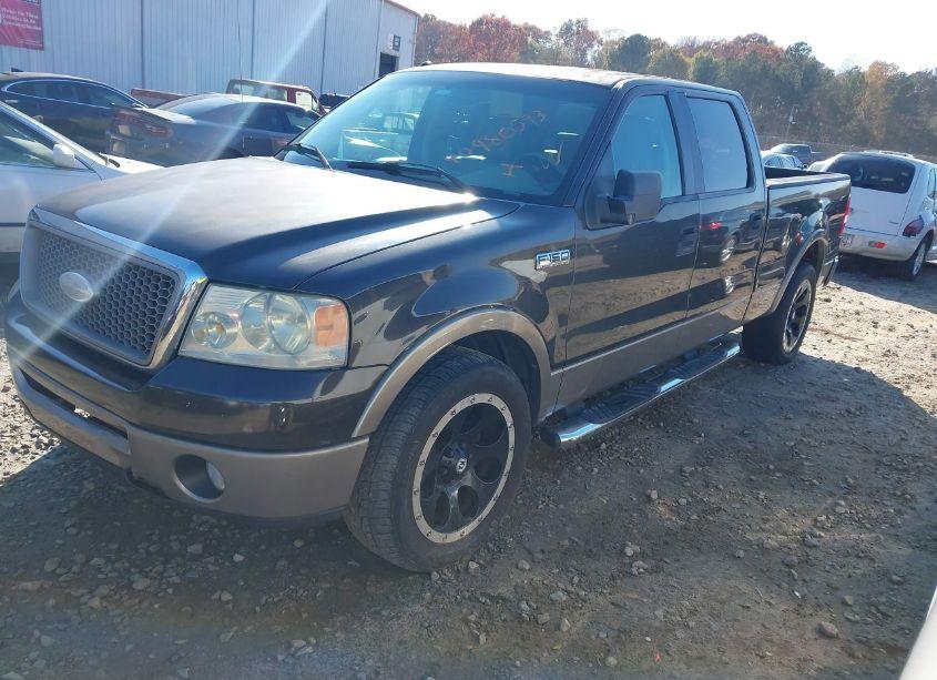 Photo 2 of 2006 Ford F-150 LARIAT/XLT (VIN 1FTPW12V56FB78729)