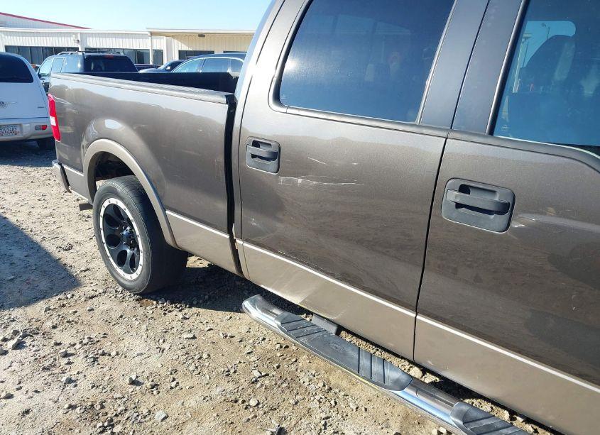 Photo 6 of 2006 Ford F-150 LARIAT/XLT (VIN 1FTPW12V56FB78729)