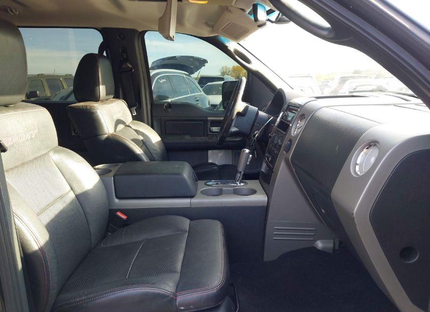 Photo 5 of 2007 Ford F-150 LARIAT/XLT (VIN 1FTPW12V57KC02147)
