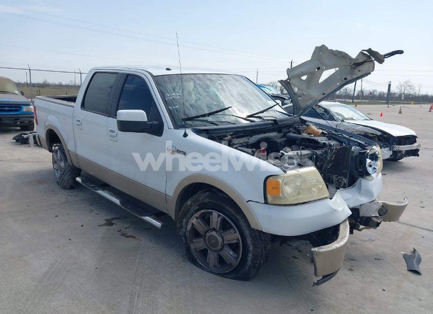 2007 Ford F-150 LARIAT/XLT (VIN 1FTPW12V67KB02493) main photo