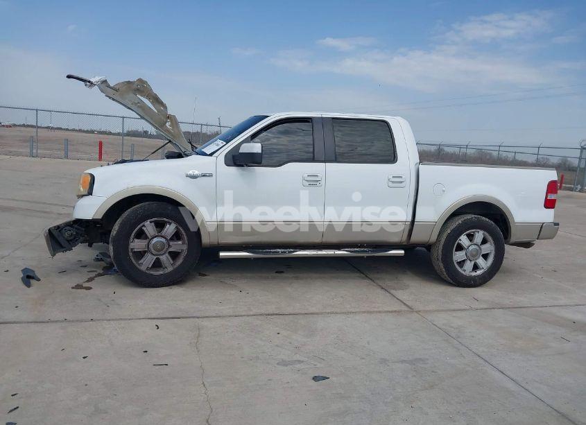 Photo 13 of 2007 Ford F-150 LARIAT/XLT (VIN 1FTPW12V67KB02493)