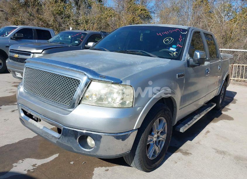 Photo 2 of 2007 Ford F-150 LARIAT/XLT (VIN 1FTPW12V67KC02285)