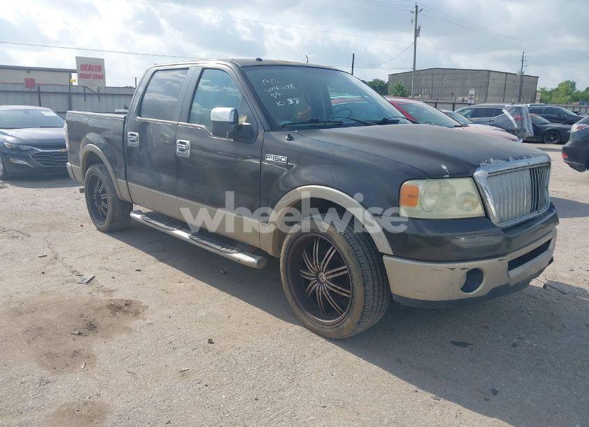 2007 Ford F-150 LARIAT/XLT (VIN 1FTPW12V67KC53916) main photo