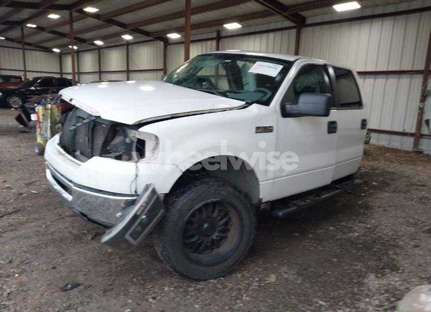 Photo 2 of 2006 Ford F-150 LARIAT/XLT (VIN 1FTPW12V76FA78373)